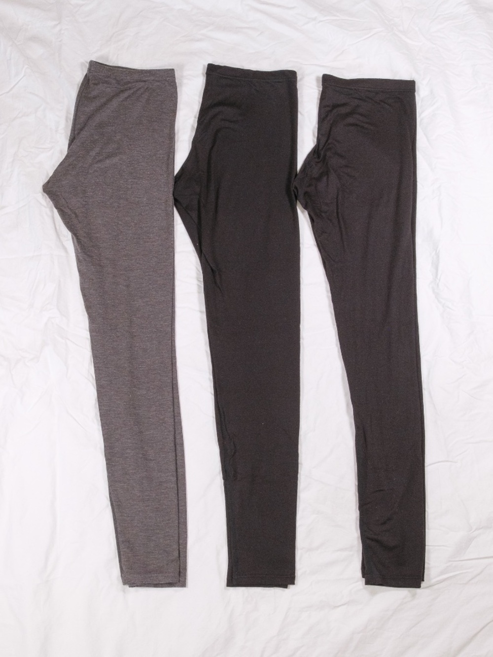 Lot of 3 Uniqlo Heattech Leggings JP L